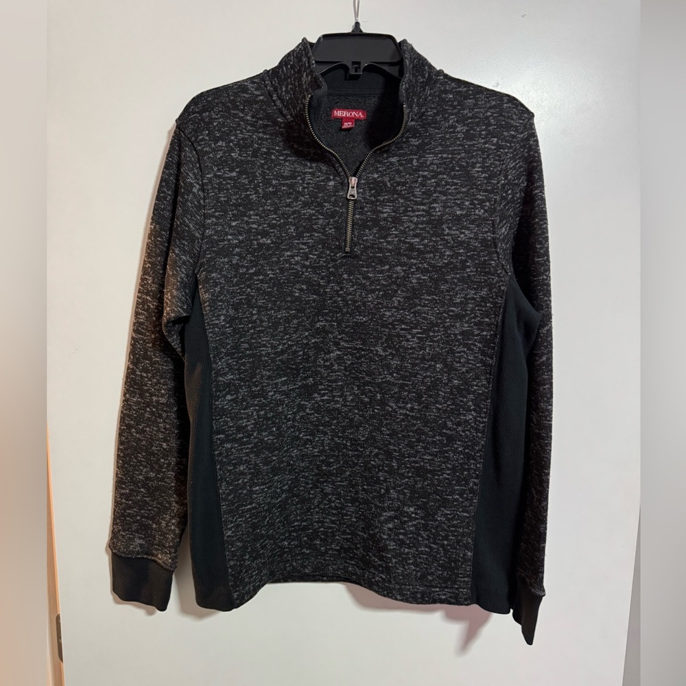 Pullover quarter zip
